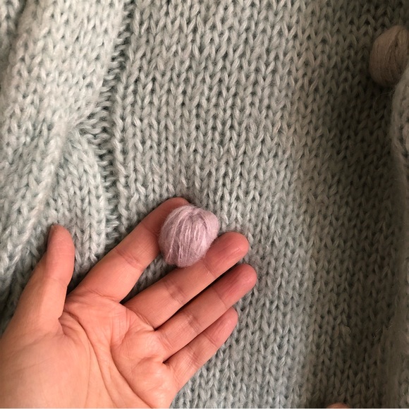 Chunky Knit Sweater| Mint pom pom pullover knit sweater size Medium - Picture 7 of 8